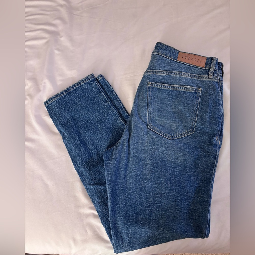 PacSun Women’s Mom Jeans